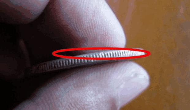 『文玩』一元硬币出现这“四个数字”不要拿去做公交, 一枚顶你一年工资