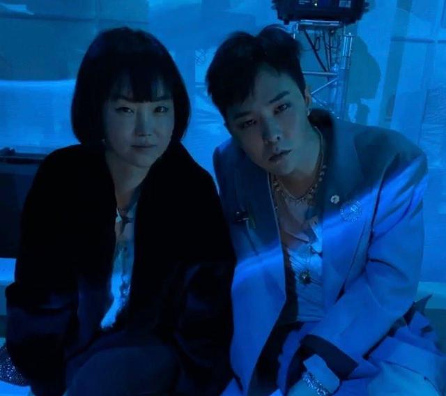 权相佑■权志龙与YG再次签约，五人小队变四人，G-dragon状态不佳