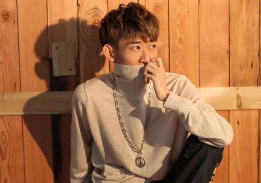 #孤影#寂然去QG试训、孤影去Hero打职业，而真正通过审核的只有他