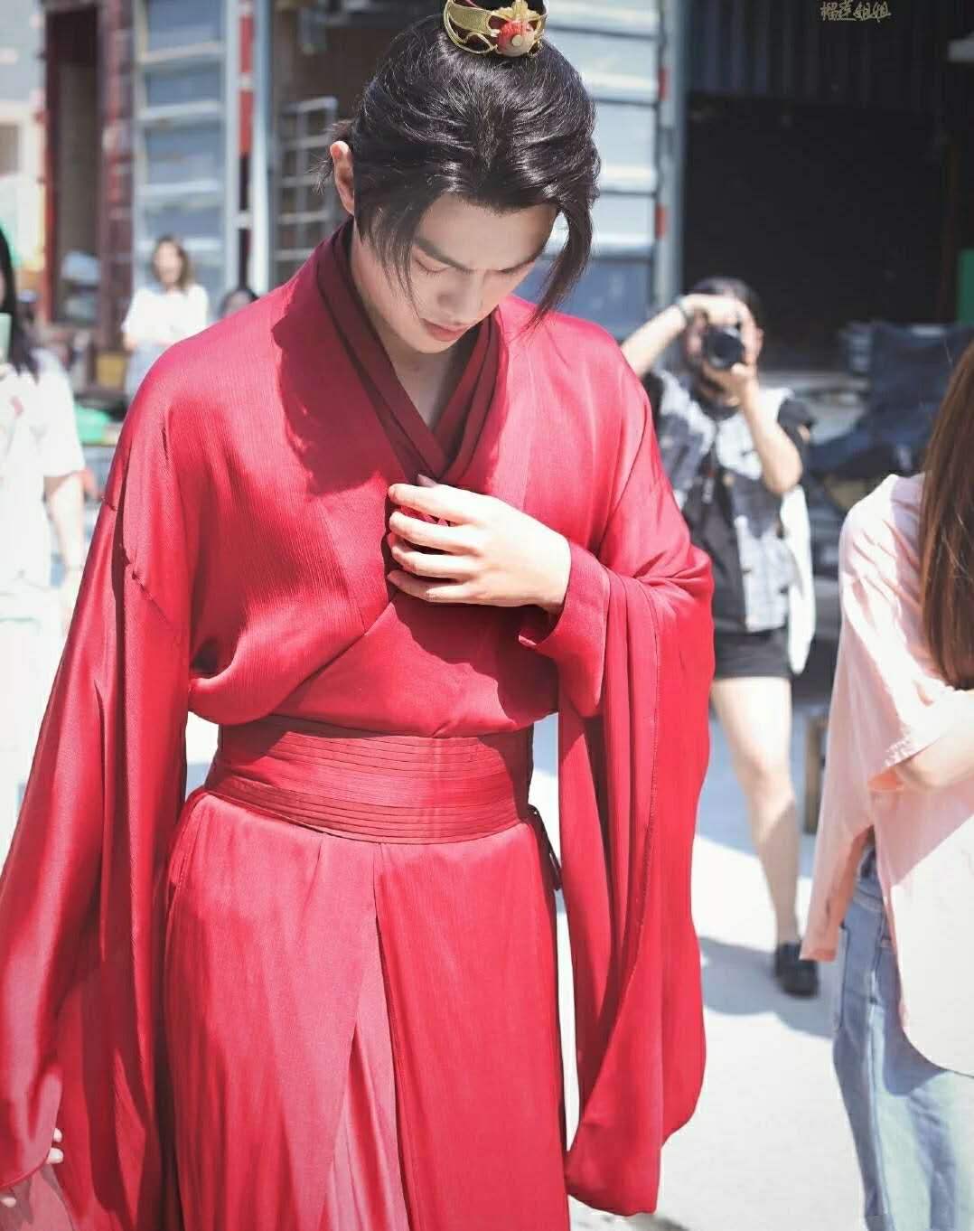 许凯|喜大普奔！于正同意许凯试镜《天官赐福》花城，发文提花开满城