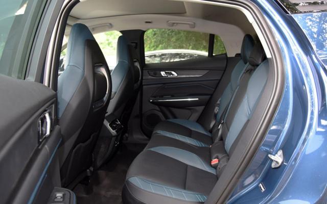 宝马X4|国产轿跑SUV里最接近宝马X4的车，两驱顶配裸车不到20w，太帅了！