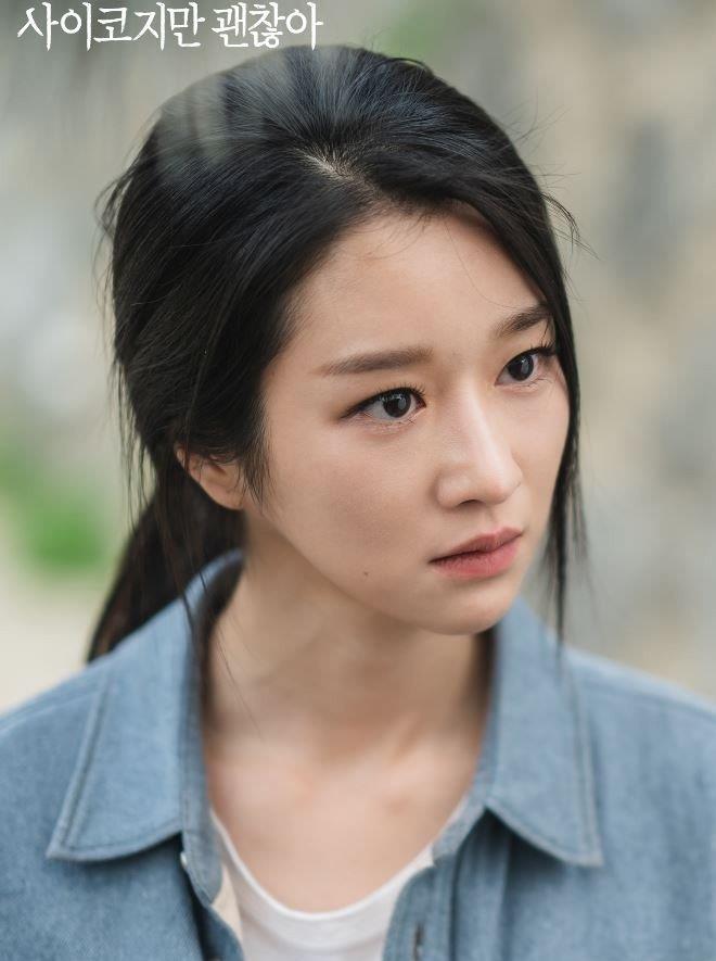 徐睿知|徐睿知《虽然是精神病》网神吐嘈造型!红裙奔跑,像逃亡中姨太太