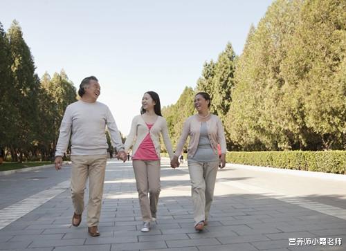 用药指南@提醒糖友:“脚部”出现4种表现,小心并发症,控血糖,做好5件事