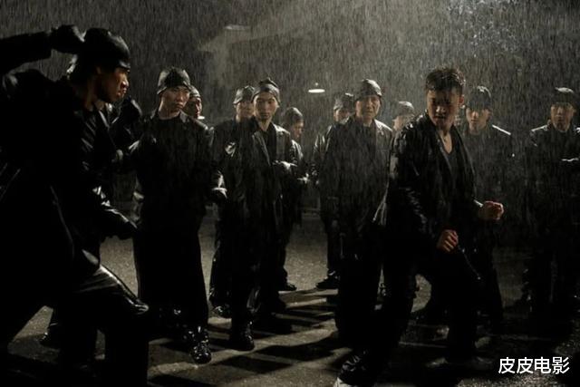 吴京|吴京终没成为托尼·贾，但这部电影，为他的人生立起了一座里程碑