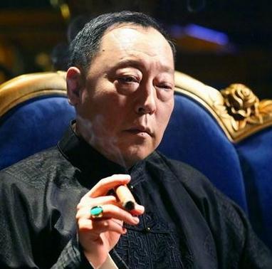 倪大红|倪大红:曾因太丑无戏可演,娶倪萍亲妹妹,婚后30年恩爱至今