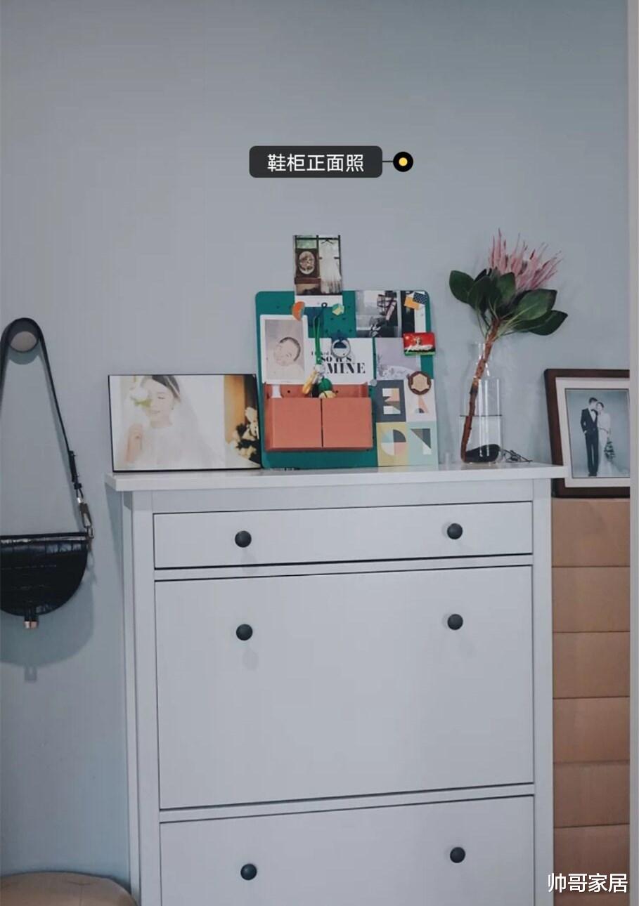 |进门没玄关？多亏老公聪明，靠墙装个上翻柜，不占地方超能装！