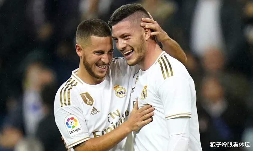 [皇家马德里]超模女友干的？皇马大将两个月不训练 复赛在即搞骨折 或赛季报销