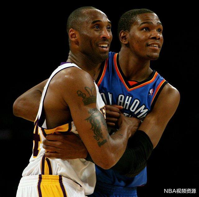 迈克尔·乔丹|二十年如一日!盘点NBA生涯最稳定的十名球星,榜首无争议!