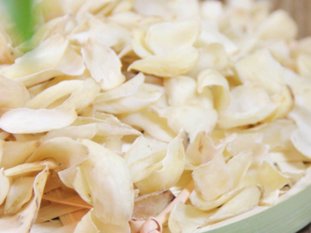 胶原蛋白■女人若不想老太快，放开肚子吃4物，或能补充胶原蛋白，延缓衰老