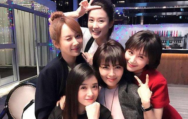 『蒋欣』官方辟谣《欢乐颂3》一个不换,闹掰的蒋欣刘涛将上演姐妹情深好尴尬