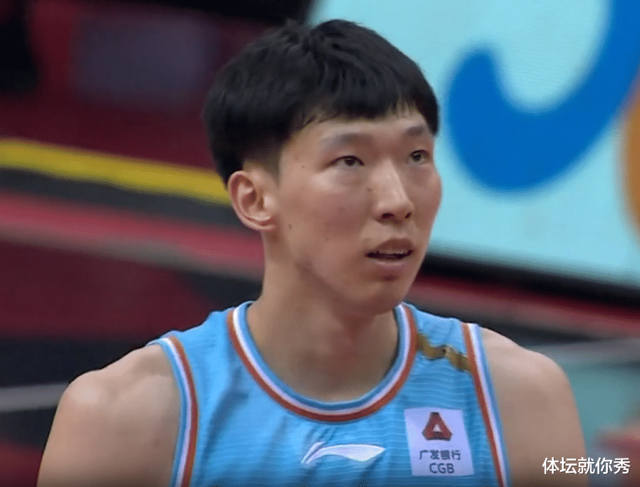 新疆男篮|周琦20中6仍大胜33分！新疆队亮出最强武器，杜锋和广东要小心了