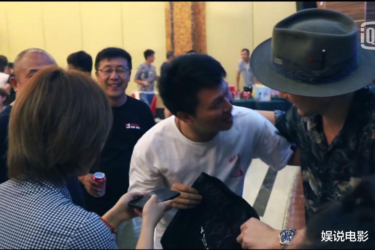 「高以翔」高以翔最后一部剧开播，演良心律师好感倍增，彩蛋现催泪悼念特辑