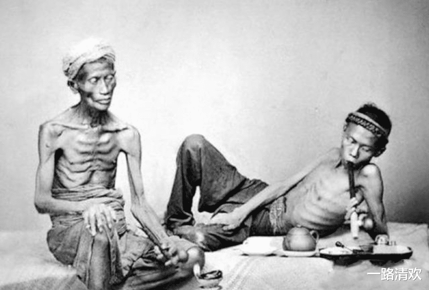 晚清▲晚清最黑暗的一幕: 图4贵妇任人宰割, 图7让人唾弃, 图9病入膏肓