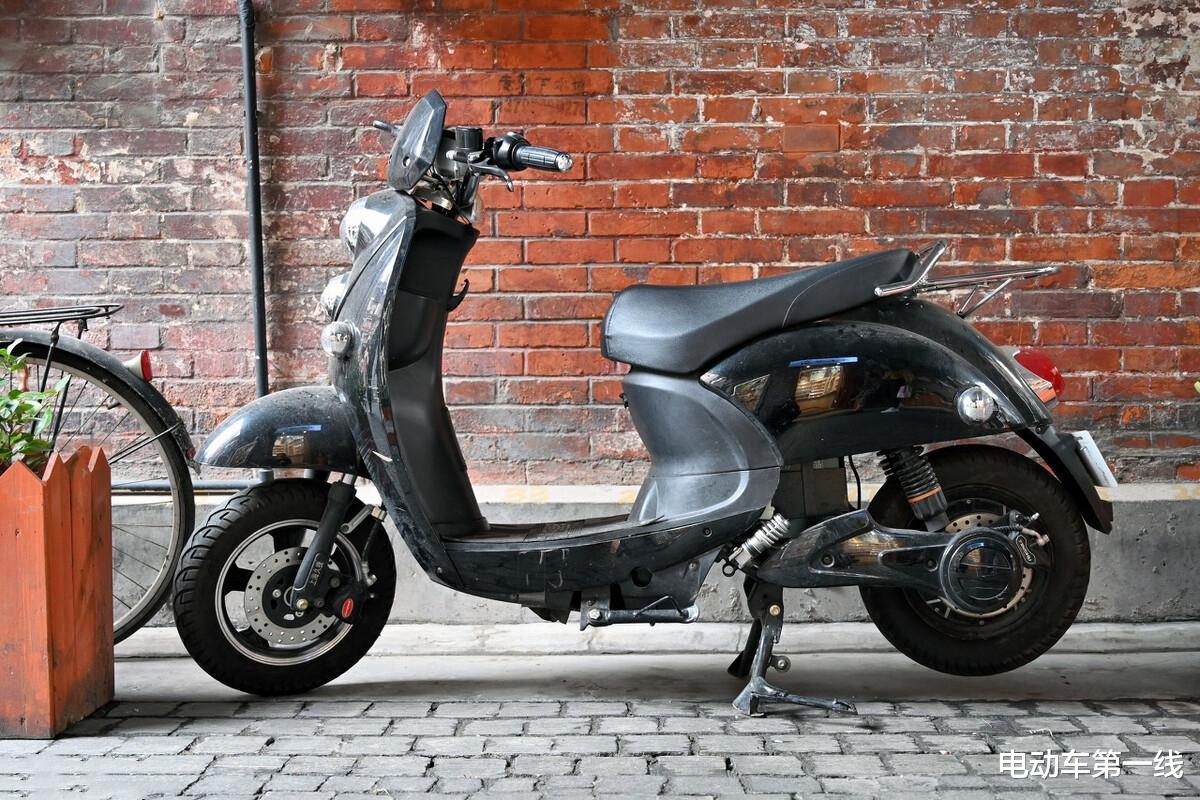 电动车|为什么更换的新电池,通常没有原装电池耐用?告诉你真实答案!