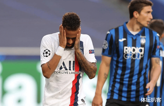 欧冠|欧冠神队踢疯了！15秒9脚传递破门，场边开心庆祝，对手集体黑脸