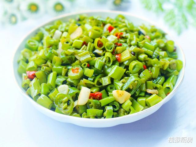 西红柿@这菜被誉为“奇蔬”，钙是西红柿的12倍，价格便宜，现在吃正当季