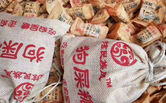 巧克力|这6种奇葩零食，包装简直让人服气，尤其第3种，害羞的人难以下口