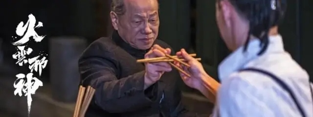 梁小龙|上映9天大卖702万，梁小龙新片票房爆棚了，这位功夫巨星巅峰依旧