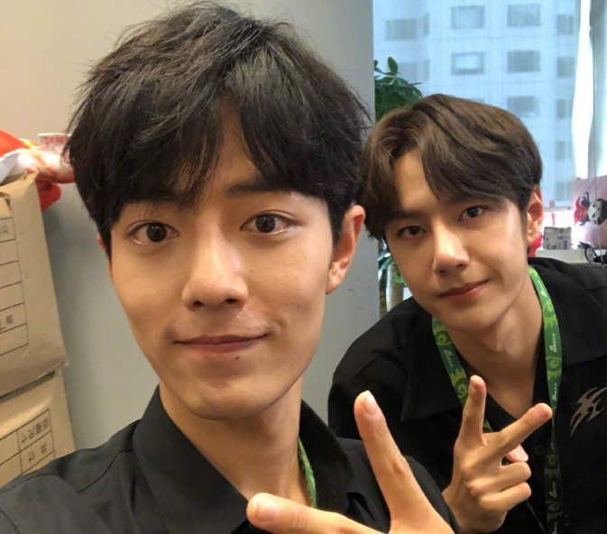 王一博|粉丝全力以赴，为肖战王一博赢6月鲜花榜冠军，博君一肖实至名归