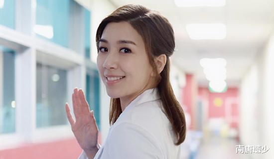 『黄智雯』《降魔的2》黄智雯又成挂名女一,下届视后五强相争局面初见端倪