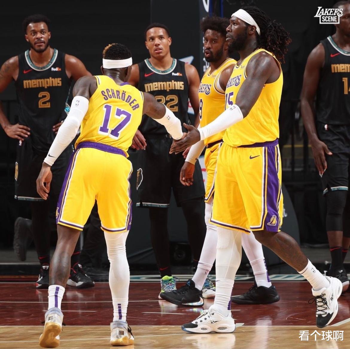 斯蒂芬·库里|恭喜哈登！再次击败库里！詹姆斯的61分只能排第3，火箭没做错