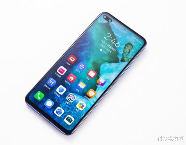 荣耀|从4199跌至3489,从高端市场跌到中端市场,网友:终于等到了!