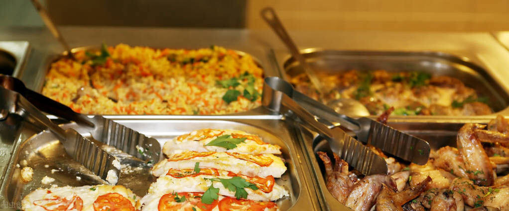 金标尺考试 科普监狱警察待遇，不能玩手机，五险一金包三餐，换你愿意干吗？