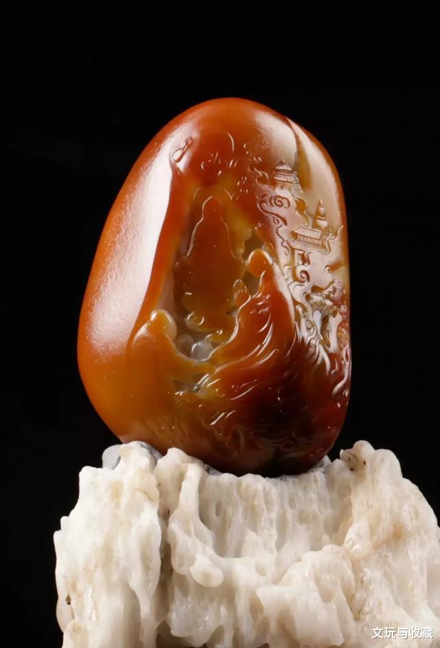 ▲江苏第四届玉石文化节上,来自全国各地的大师之作,一饱眼福