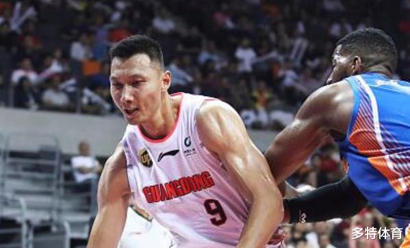 易建联|广东遭遇重创!宏远跟队记者曝阿联最新伤势,半决赛复出成疑?