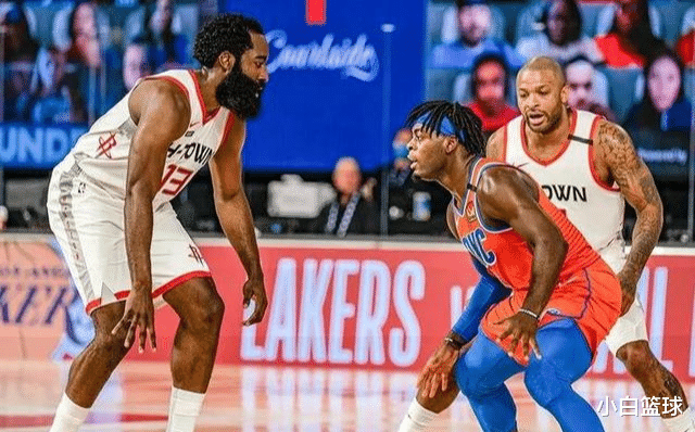 火箭队|火箭两连败！哈登赛后罕见发飙，直接打翻球员通道立牌！