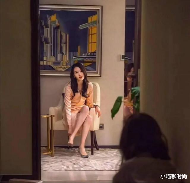 穿衣搭配|看了《三十而已》，发现顾佳的搭配，才是最经典的职场穿搭教科书