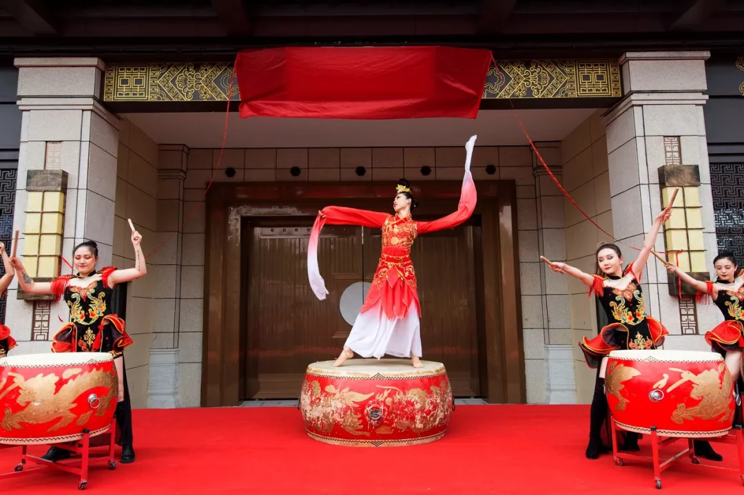 雍锦和府东方美学示范区盛放，惊艳全城！