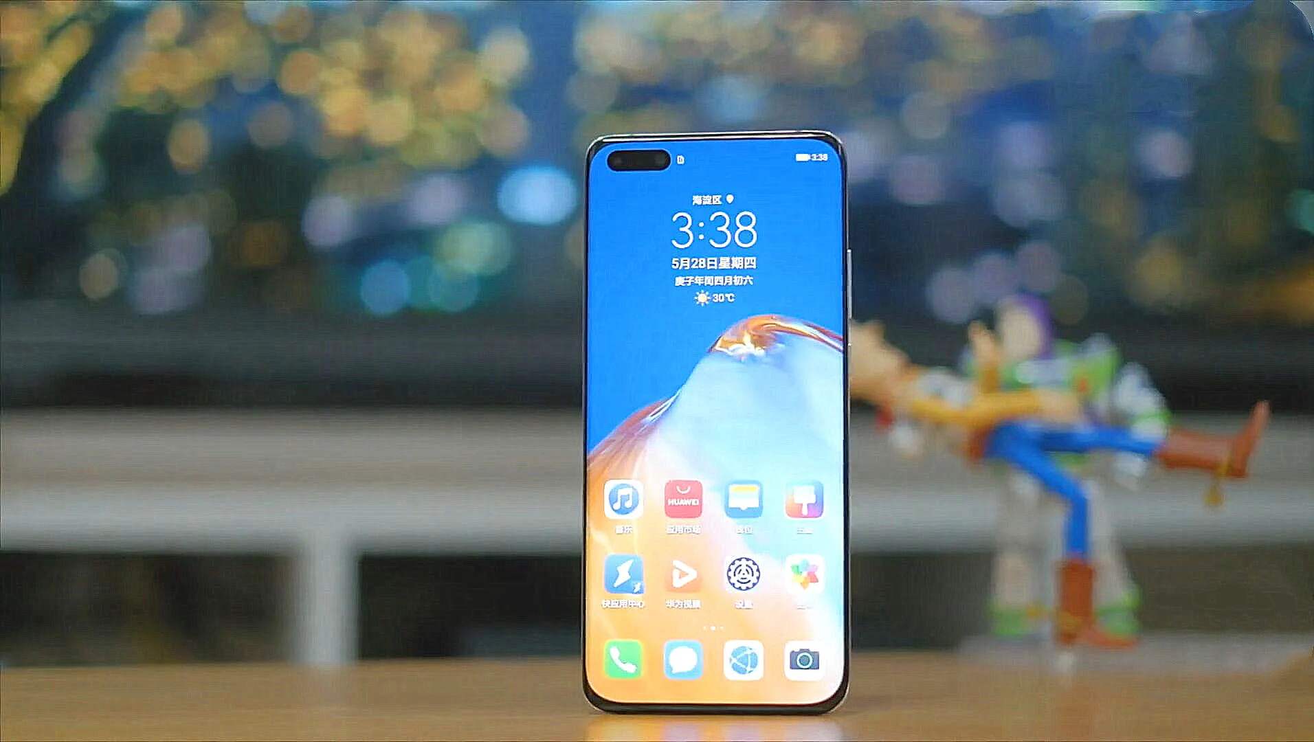 华为p40|华为P40 Pro+全速跌至新低价，徕卡五摄+双40W充电，值得入手？