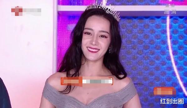 迪丽热巴|因颜值崩塌而屠屏，被嘲营销大户，失去了美貌的迪丽热巴还剩什么