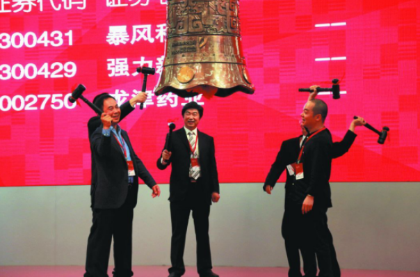 快手视频|视频巨头步乐视后尘，390亿市值灰飞烟灭，老板被抓员工剩10人