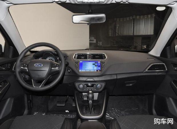 福睿斯：五年卖了100万辆，这款合资A级车从8.08万降至6.18万，值得买吗？