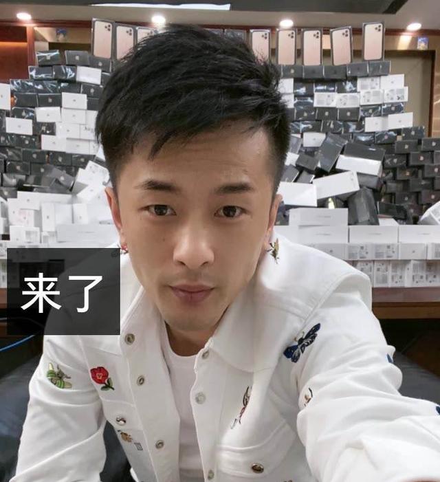 谢霆锋@辛巴再刺二驴，宣称“选品官”不能用了，二驴无奈回应：求放过