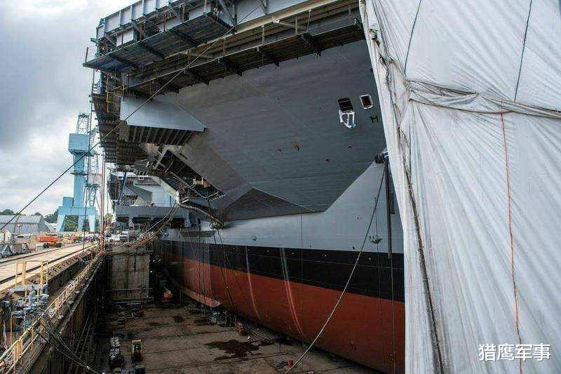 【】航母表面威风船底却惨不忍睹，各国如何清洗，美国甚至还要上毒