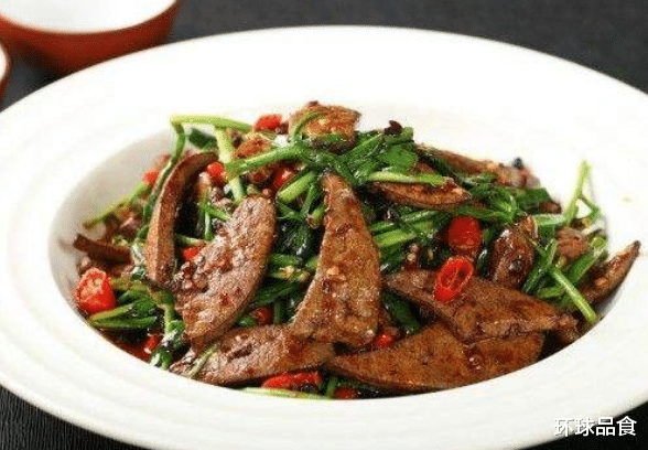 猪肝|藏在身边的“补血菜”发现了，每周吃1次，补血补铁，脸色更红润