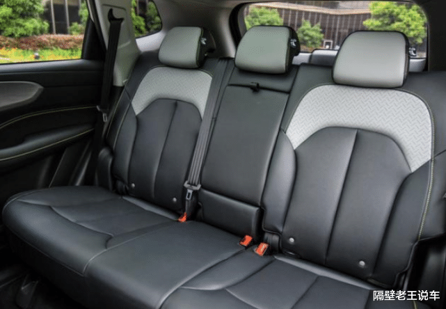 『买车』荣威大获全胜!1小时订单1231台,颜值前卫媲美宝马,仅售10.38万