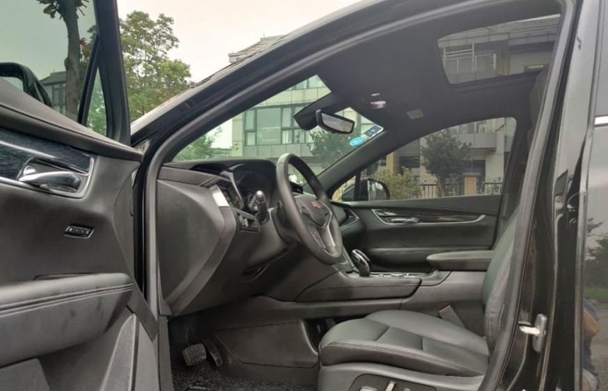 动力|28万入手凯迪拉克XT5两驱豪华型，开了两个月的感受，动力没得挑！