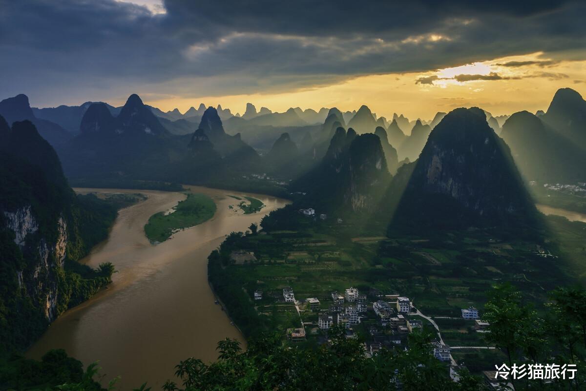 黄果树瀑布 CNN评出“中国最美的40个地方”,你还差几个?