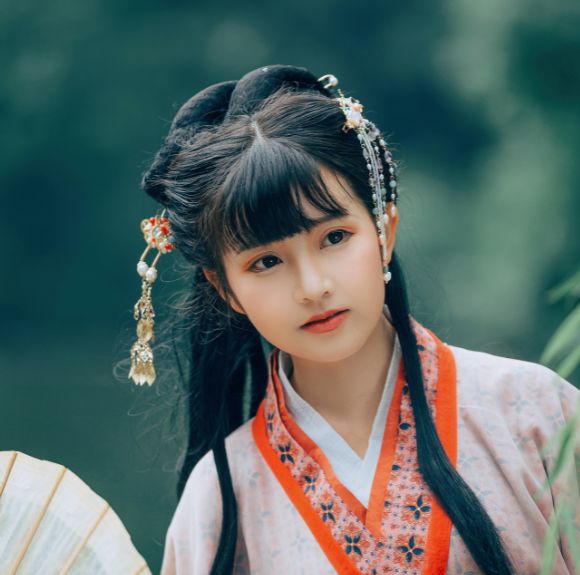 |11月上旬生肖运势：桃花逆转，爱意燃烧旧爱回头，与前任重归于好