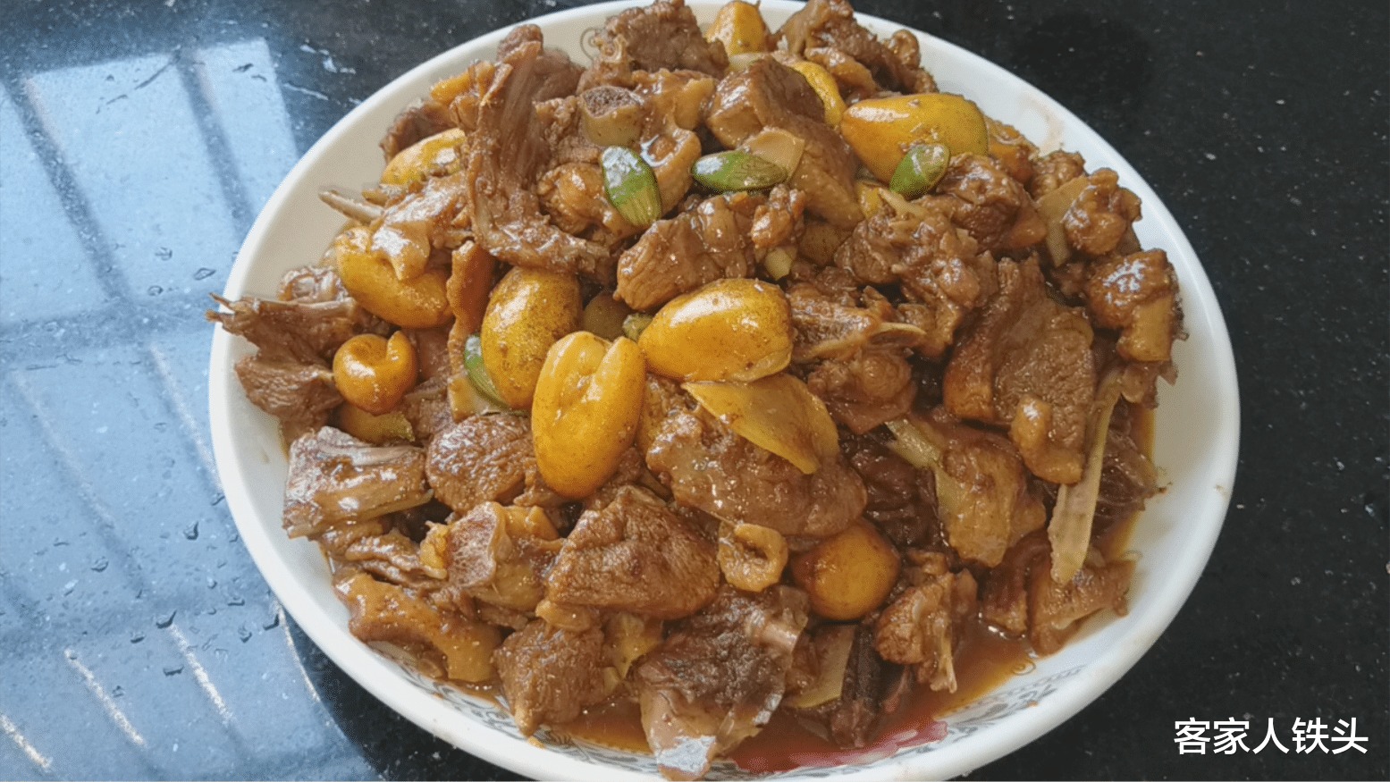 黄皮■客家人百吃不腻的黄皮鸭做法,关键一步做好,清香开胃没一点腥味