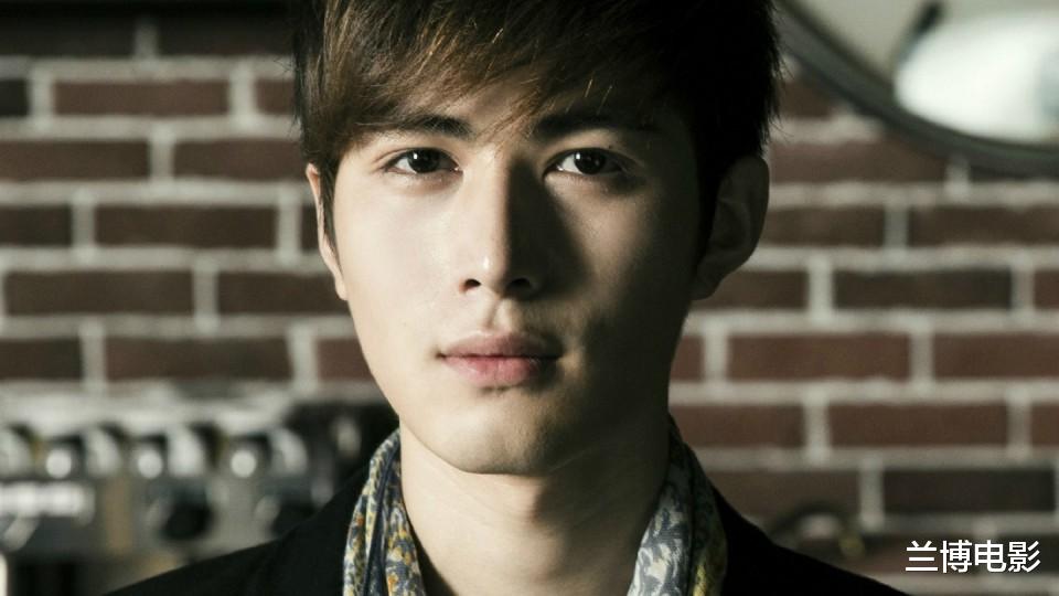 『肖战』肖战新歌10小时破千万,做的这几点很重要,唯独一点比陈学冬差