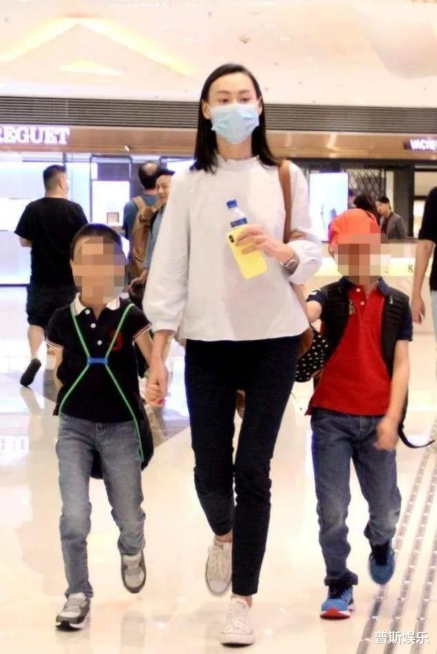 梁洛施|梁洛施的双胞胎儿子：身体健康非脑瘫，或无缘掌管家业却赢在终点