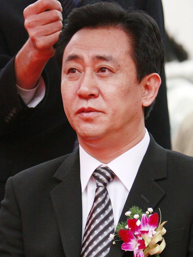 中国足协|足协放手中超迎利好，职业联盟成立，恒大居要职马宁担任裁判掌门