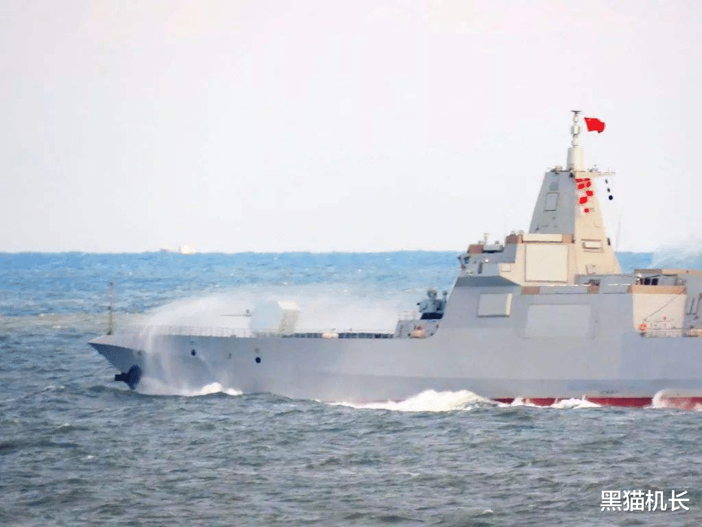 试航|大连又一艘055开始试航，不是第4艘而是第5艘，上海速度惊人