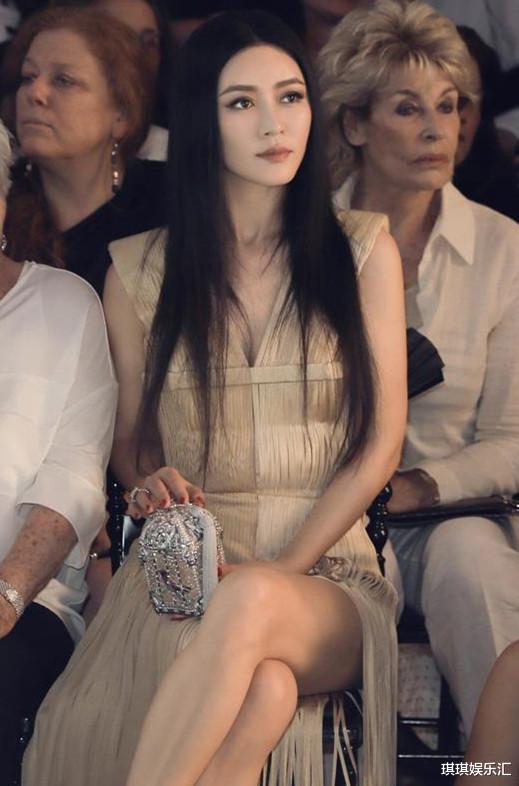 父亲的身份|她在最红时意外怀孕,丈夫至今成谜,12岁女儿长相浮现生父基因