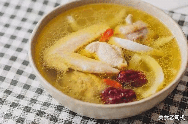 「」42天成熟的速成鸡是用激素催熟的？土鸡更有营养？专家原来说出了实情